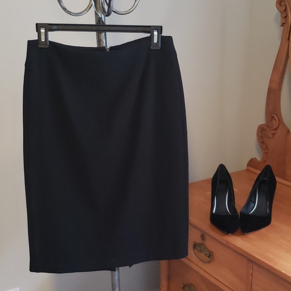WHBM Black Body Perfecting Pencil Skirt